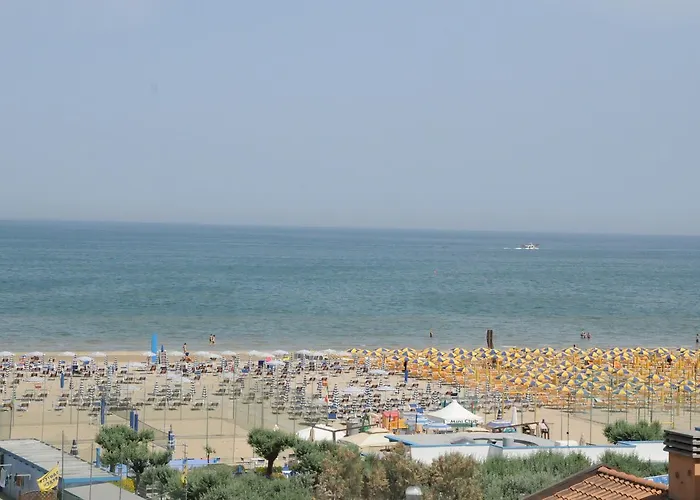 La Falena فندق تّشيرفييا